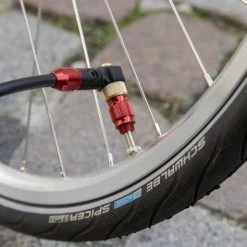 Pompe à Pied Vélo Sport Floor Drive - Lezyne 11 Pompe à Pied Vélo Sport Floor Drive - Lezyne -France Accessoires vélo Soldes 2023 pompe a pied velo sport floor drive lezyne 3