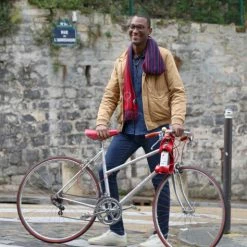 Porte-bouteille Vélo De Vin En Cuir - La Bouclée 10 Porte-bouteille Vélo De Vin En Cuir - La Bouclée -France Accessoires vélo Soldes 2023 porte bouteille velo de vin en cuir la bouclee 2