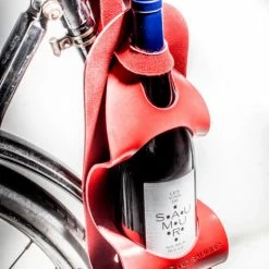 Porte-bouteille Vélo De Vin En Cuir - La Bouclée 12 Porte-bouteille Vélo De Vin En Cuir - La Bouclée -France Accessoires vélo Soldes 2023 porte bouteille velo de vin en cuir la bouclee 4