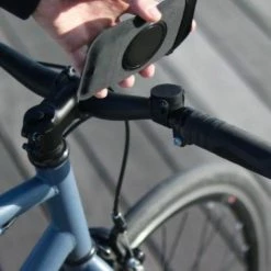 Support-smartphone Vélo - Shapeheart 11 Support-smartphone Vélo - Shapeheart -France Accessoires vélo Soldes 2023 support smartphone velo shapeheart 2