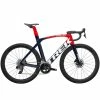 Vélo Route TREK Madone SLR 6 ETap Bleu Rouge -France Accessoires vélo Soldes 2023 trek22 madslr6br47 Velo Route TREK Madone SLR 6 eTap Bleu Rouge 1x1200