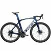 Vélo Route TREK Madone SLR 7 ETap Bleu -France Accessoires vélo Soldes 2023 trek22 madslr7ebb62 Velo Route TREK Madone SLR 7 eTap Bleu 1x1200